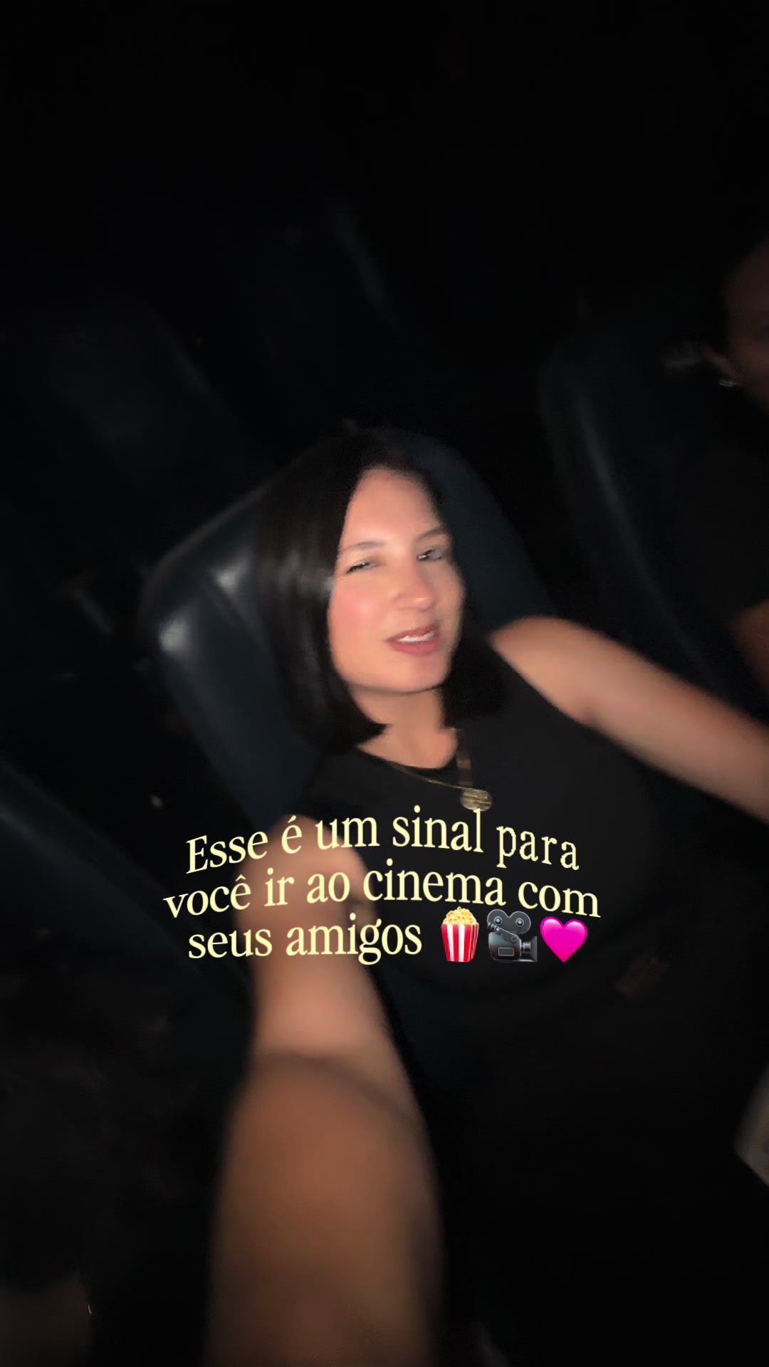 @Dheboragomees_