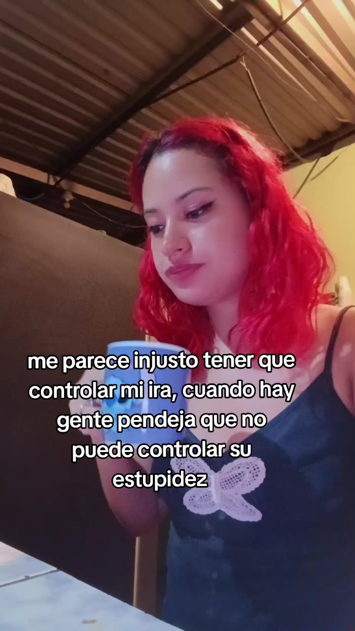 @Rosas_Nia D.I.🌹