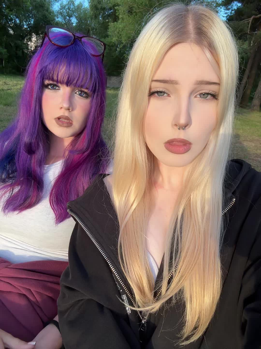 @молли