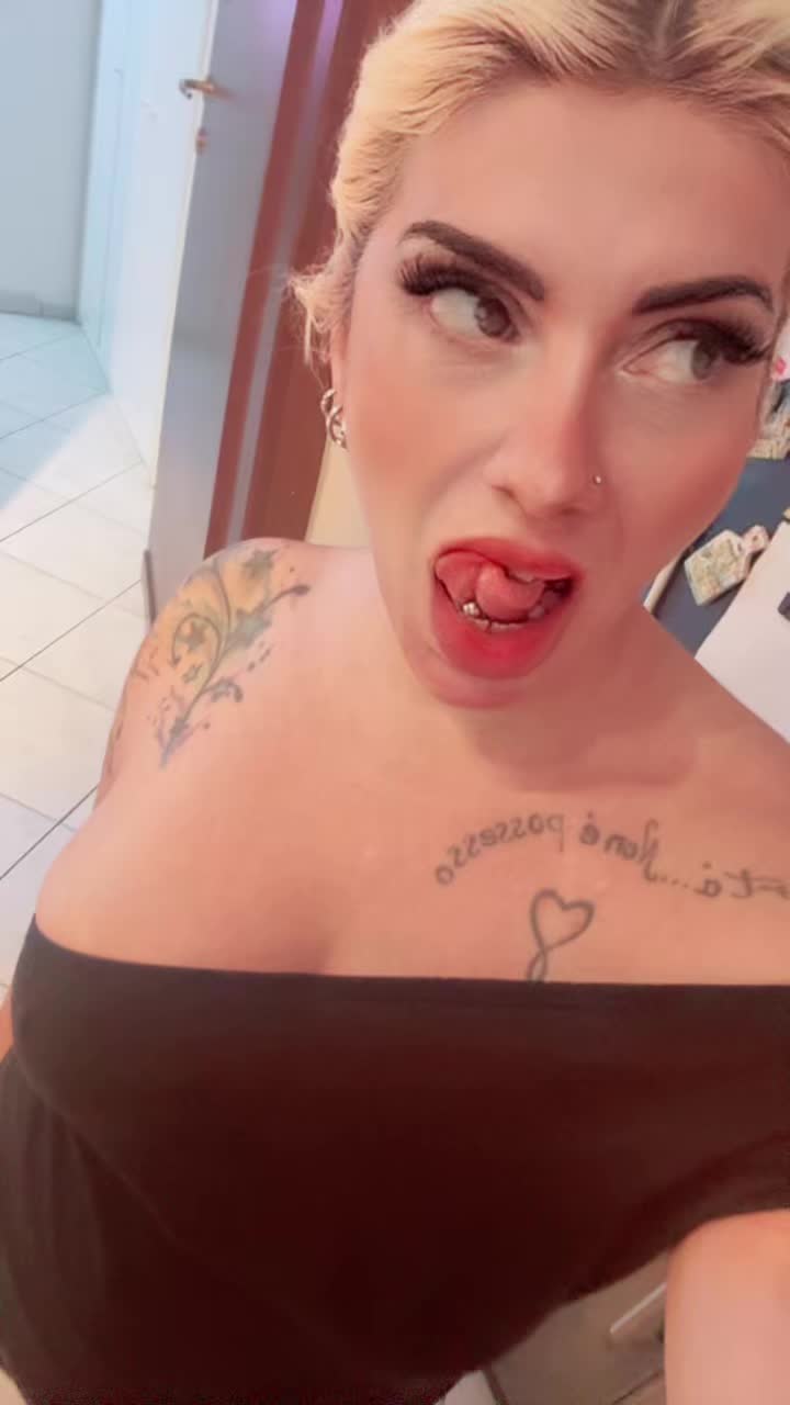 @Angela Olla
