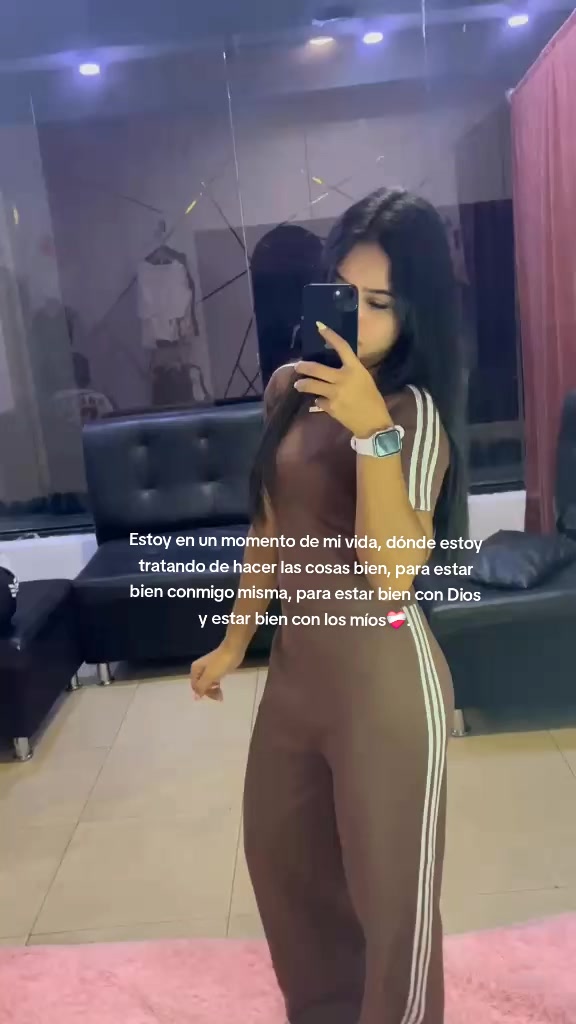 @Génesis Alexandra🩷✨️