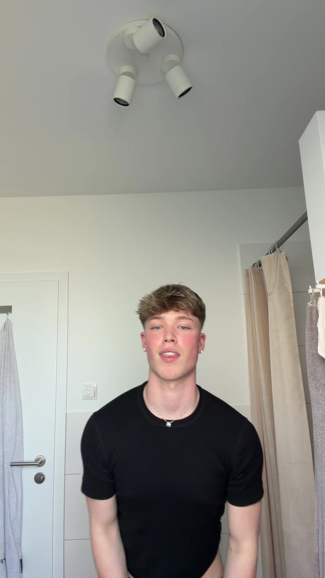 @thereallevitwin_k