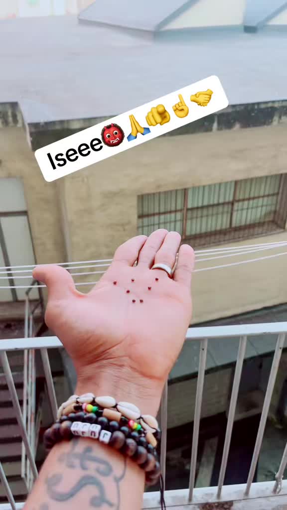 @Juju👹