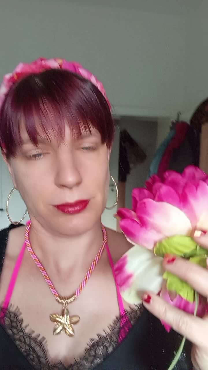 @CrazyAngelSteffi😜😜🥰🥰