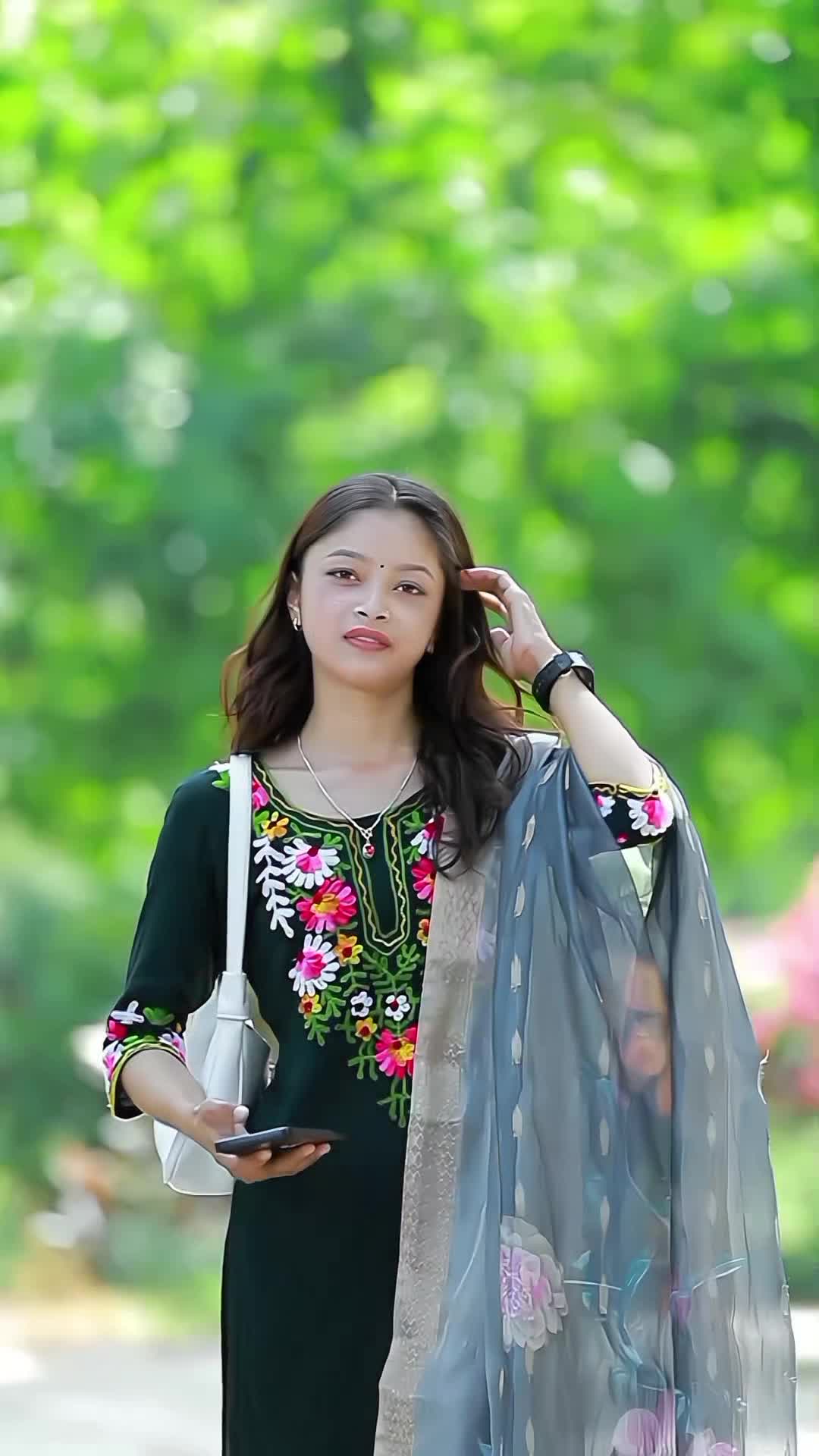 @प्रतिक्षु '😽❤️🩹