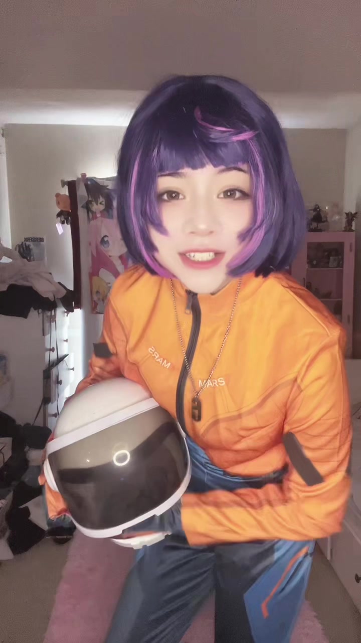 @QueenStocking