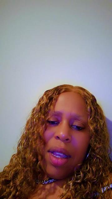 @DeeBestMom