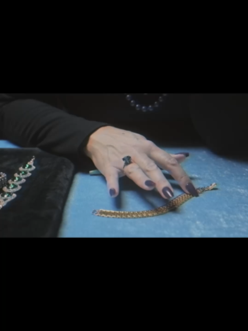 @Sleepy Keys ASMR