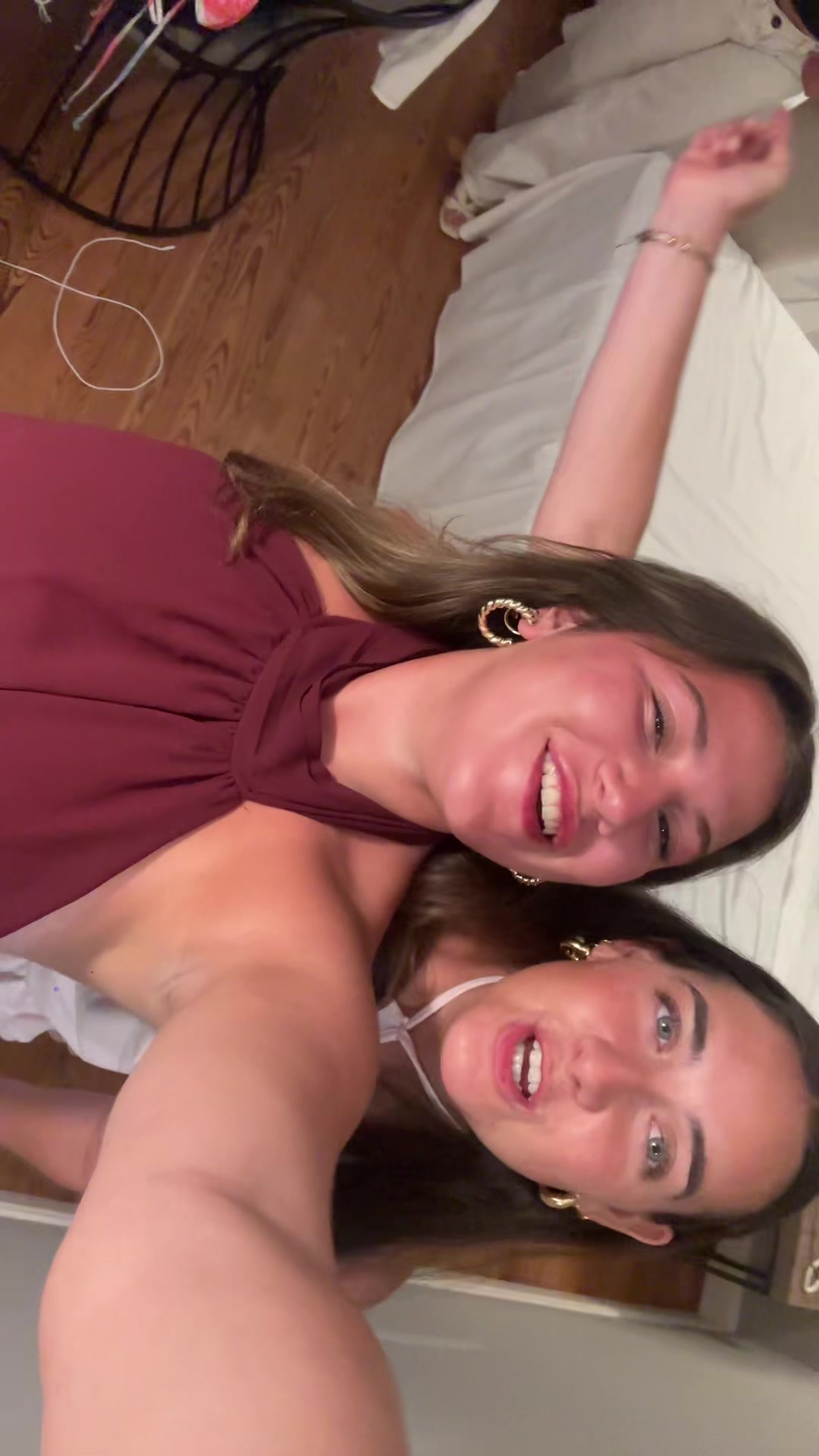 @ella
