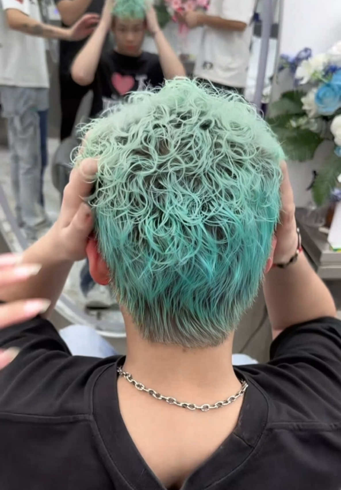 @QUANG SAKER HAIR ACADEMY