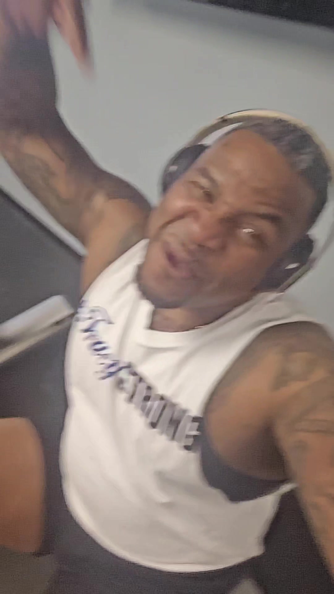 @SoFreshAndSoClean