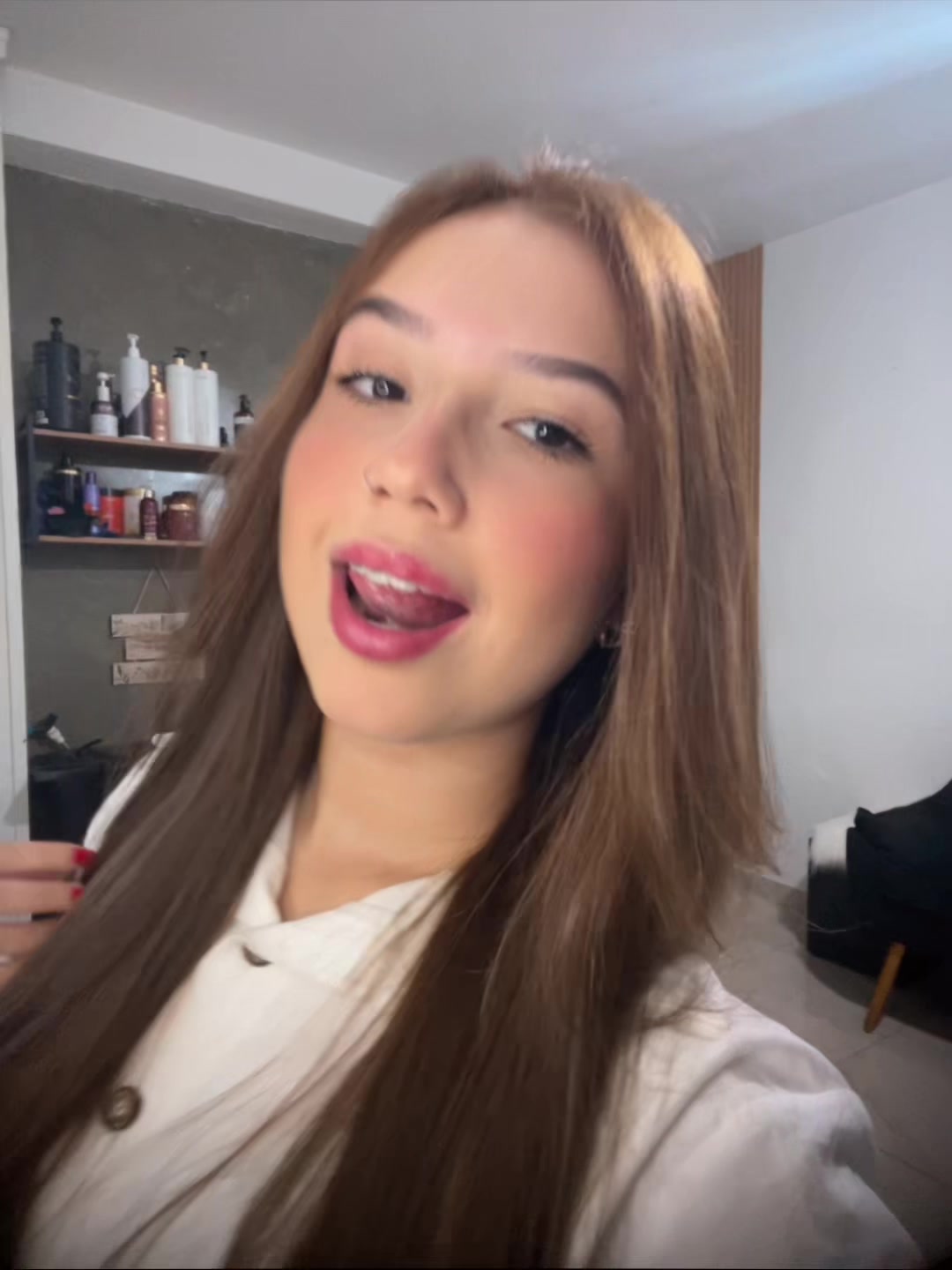 @Lara_bastoss