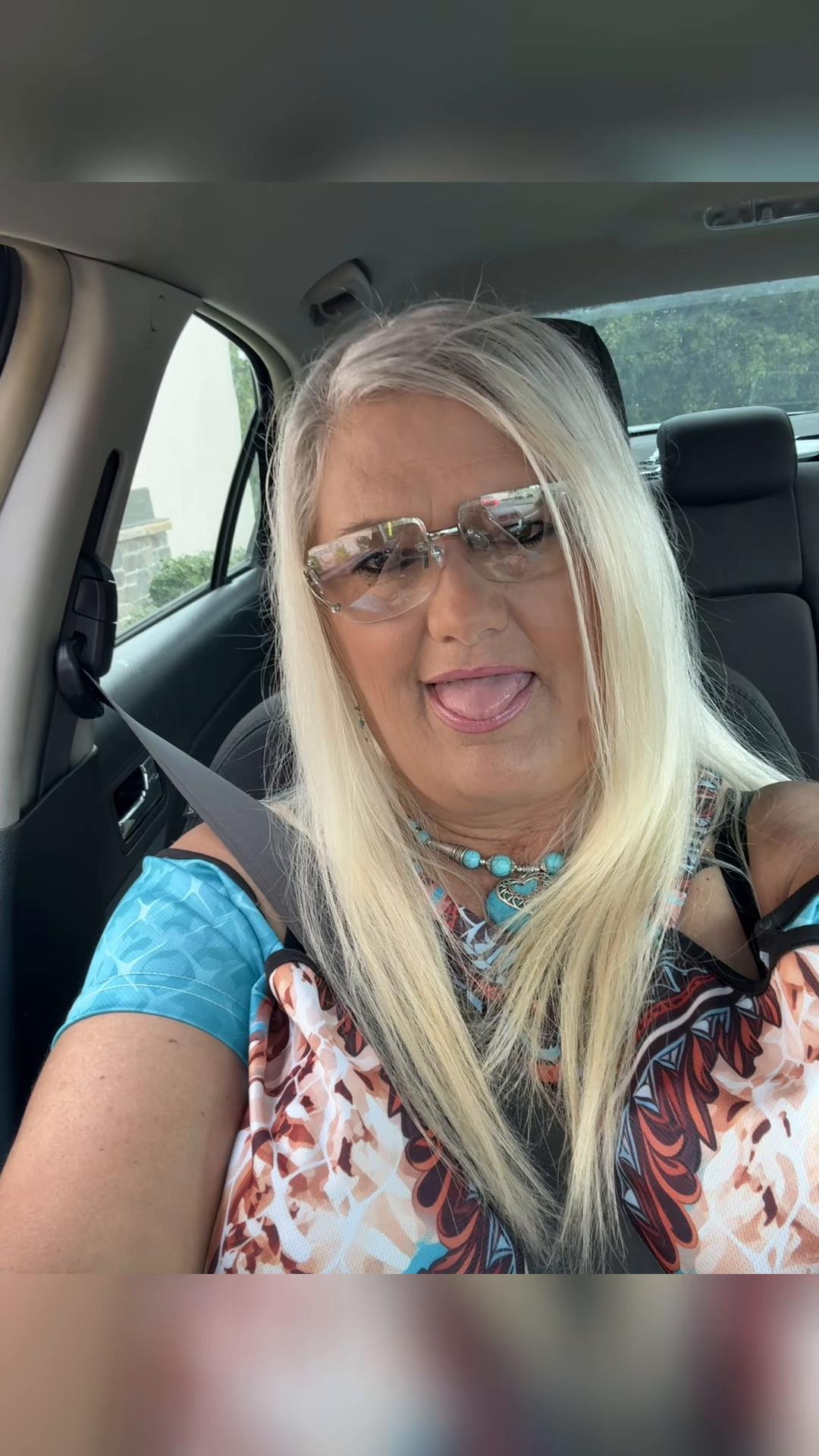 @Lisa Osborne
