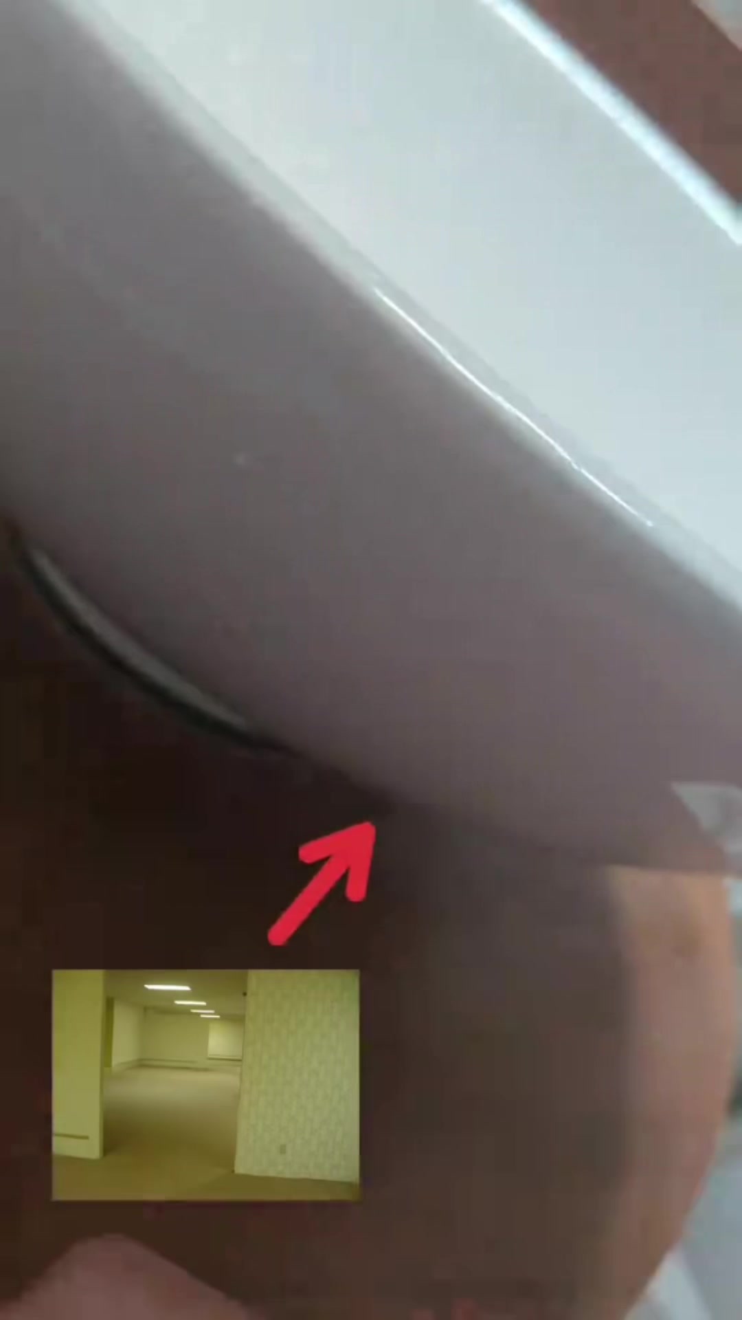 @_Moro_