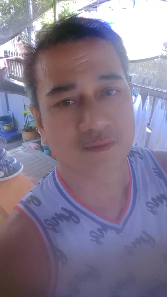 @ianrhon