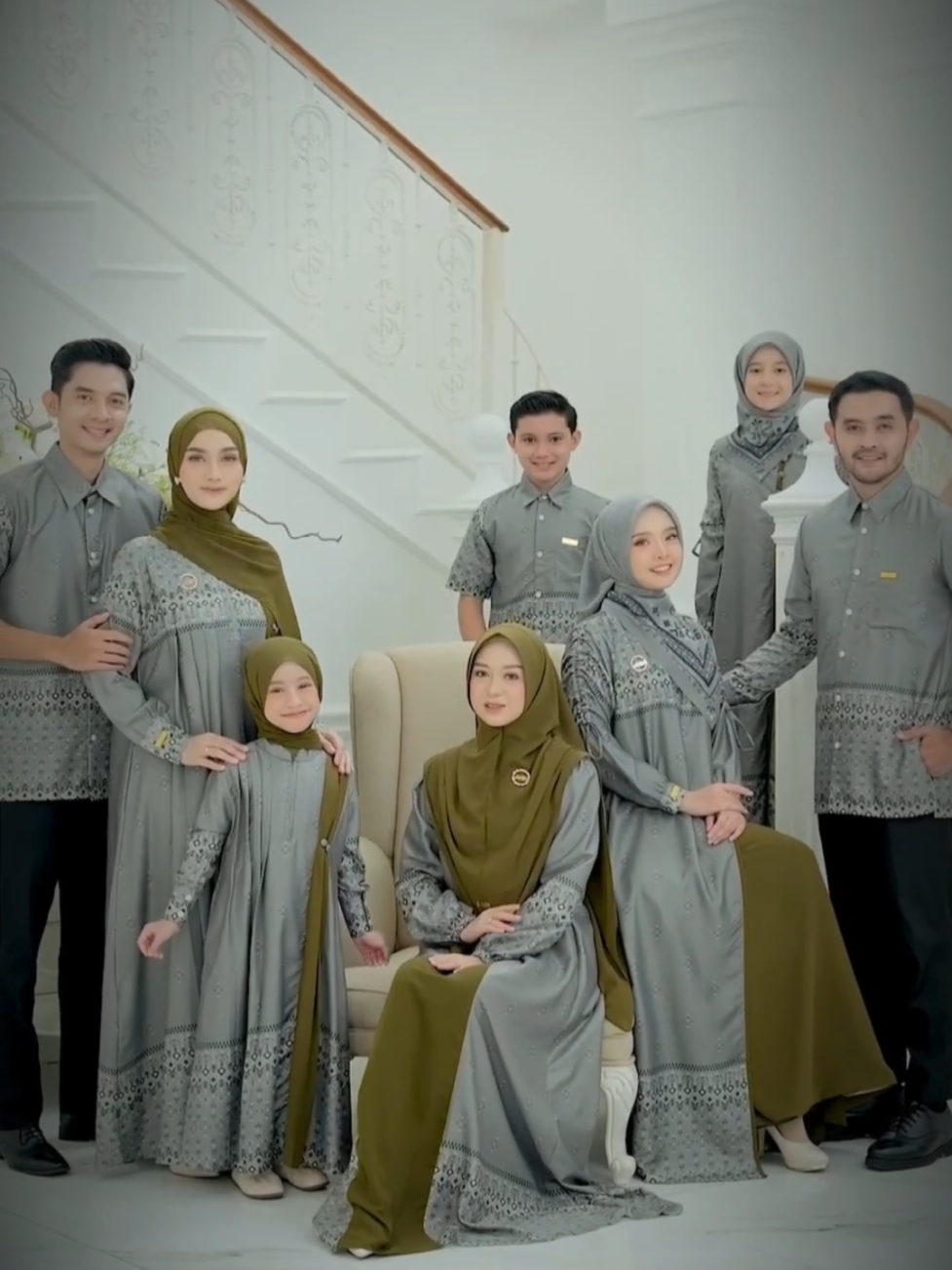 @SARIMBIT LEBARAN