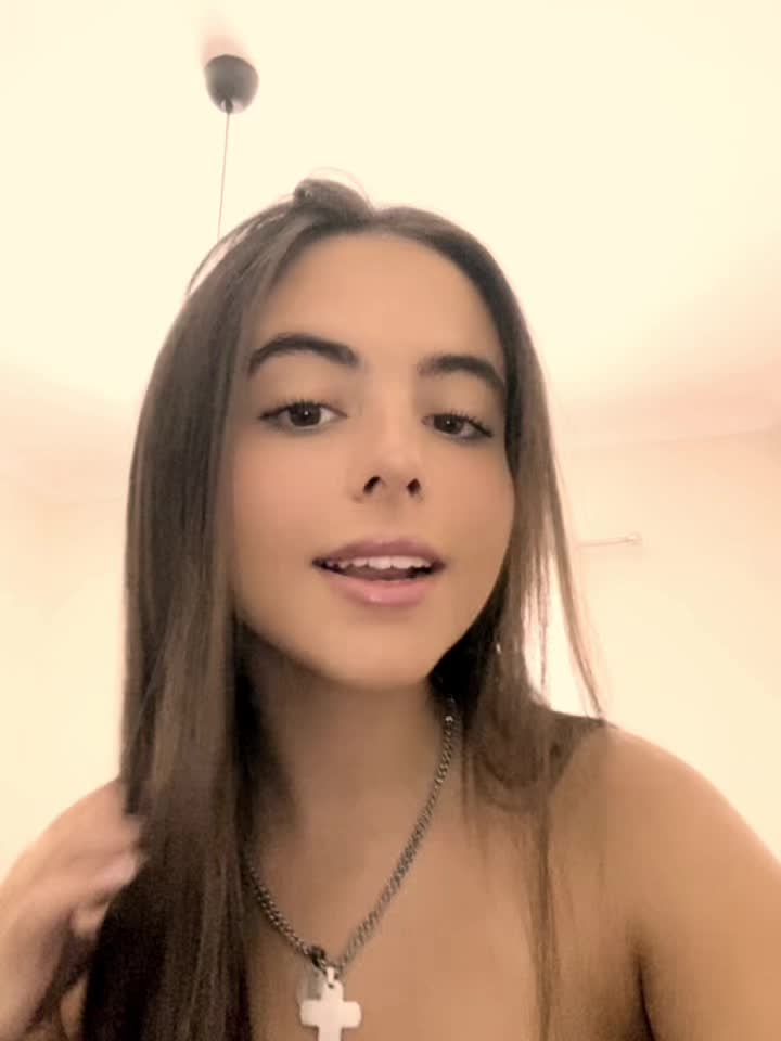 @Lúcia