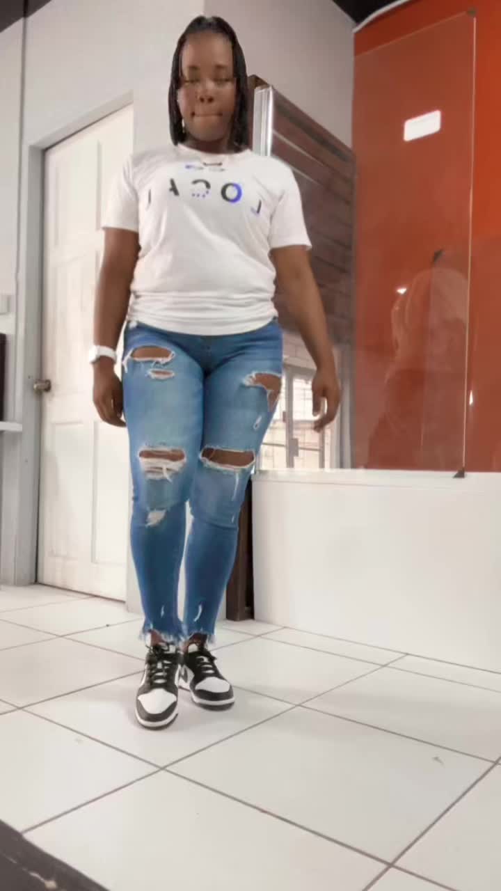 @Chloe_the_lucian 🇱🇨❤