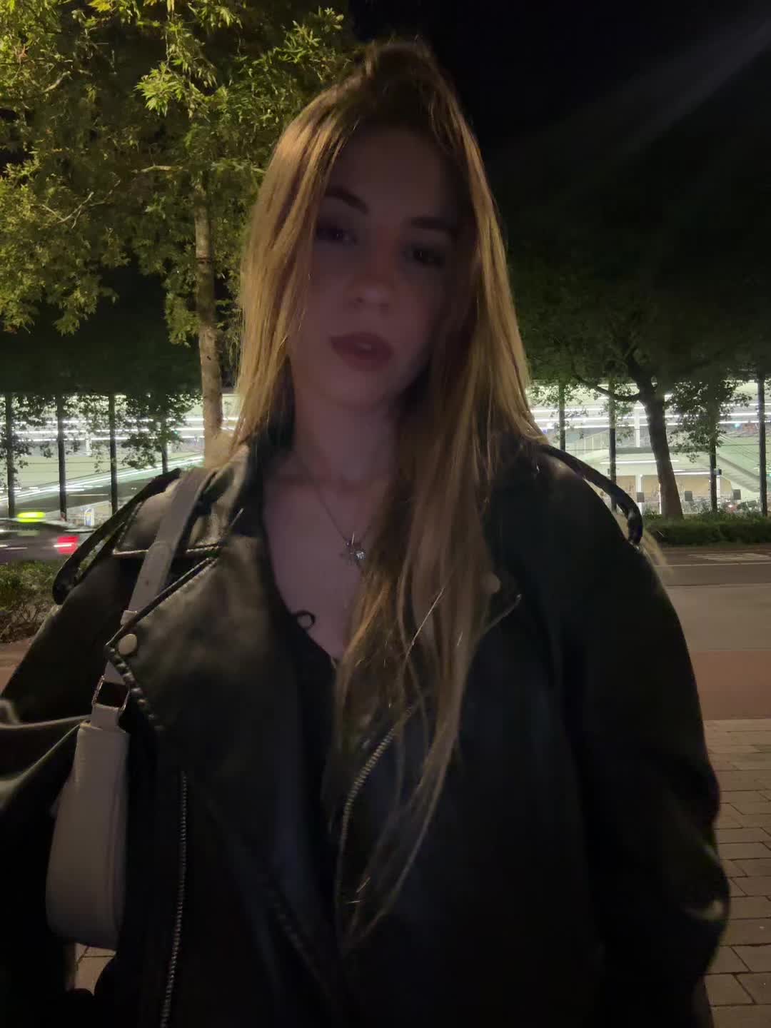 @Gia