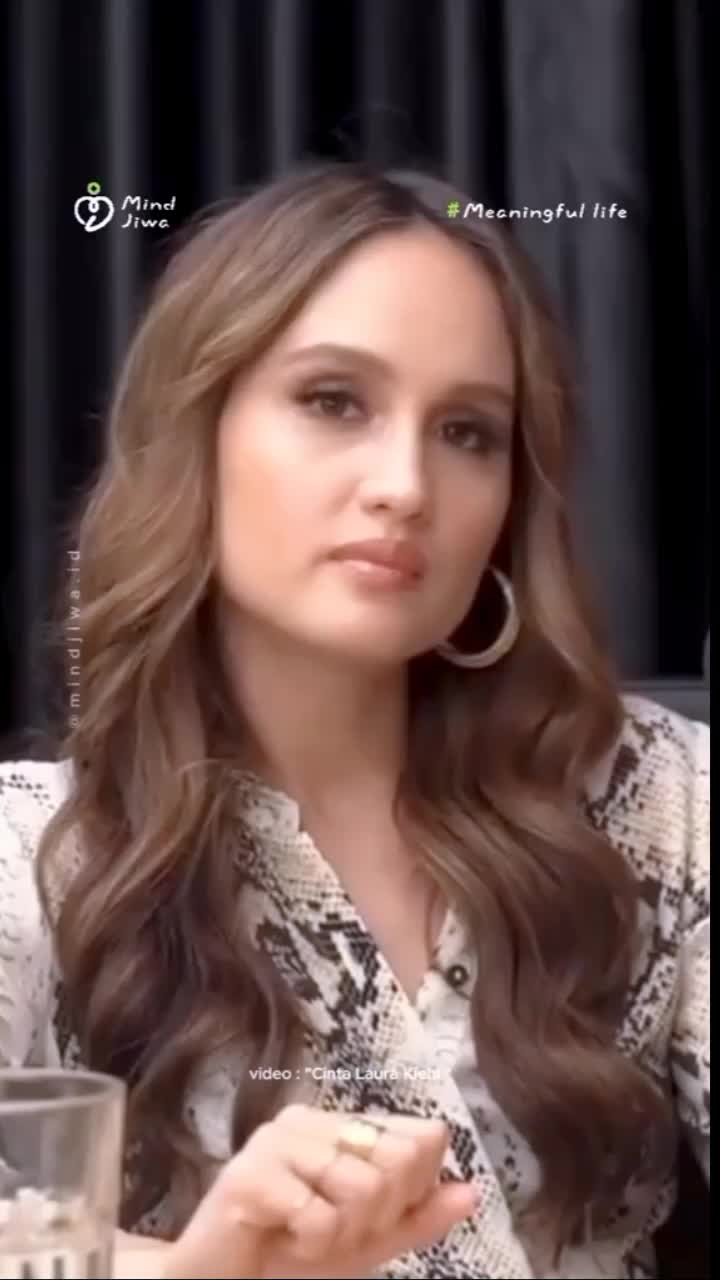 @Miss Shahi