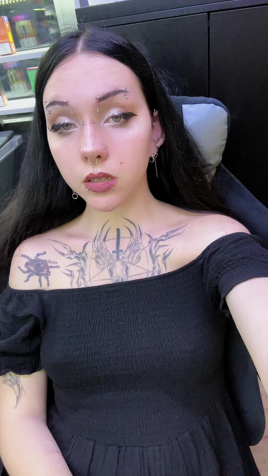 @Пані extazyqueen