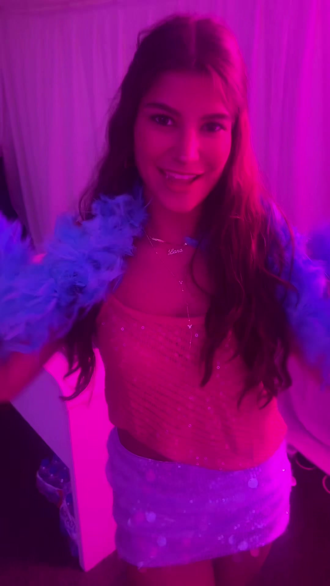 @lily