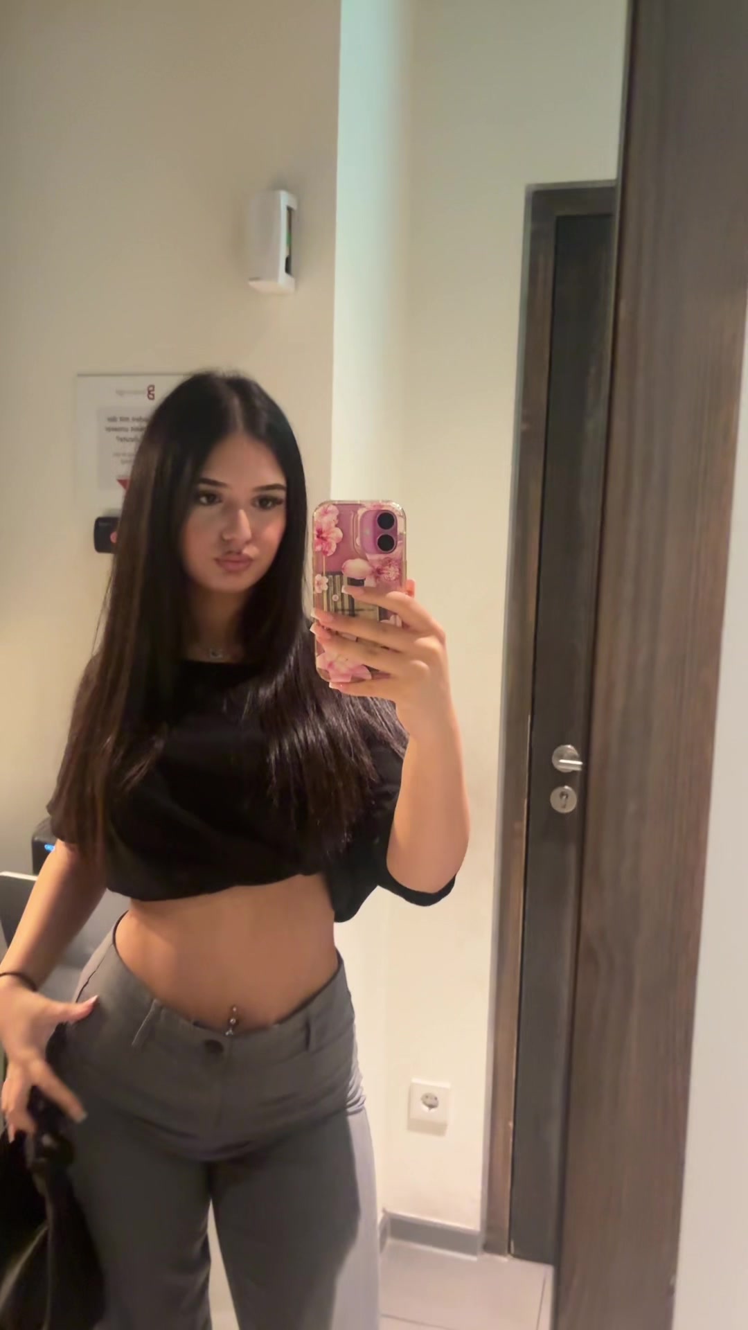 @yasmindzr