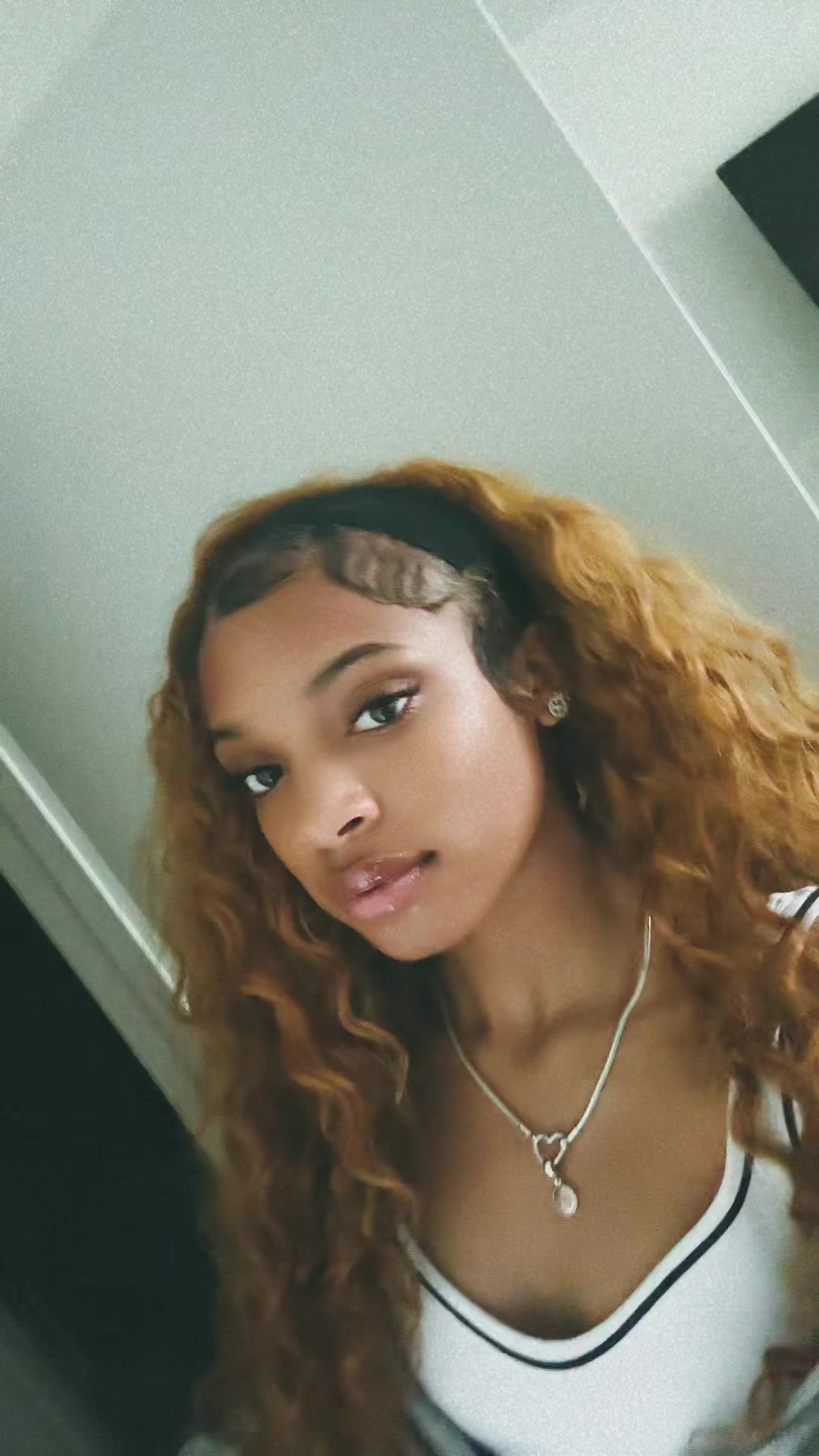 @kennaniicolee