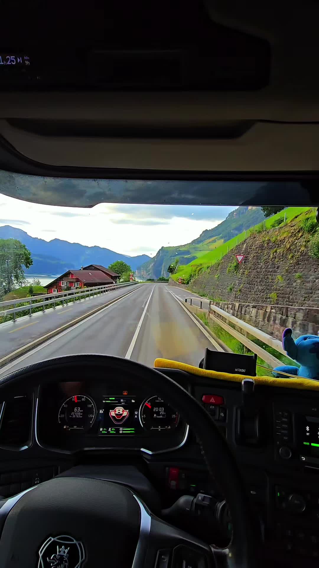 @Piotrek Animals_Express🐝