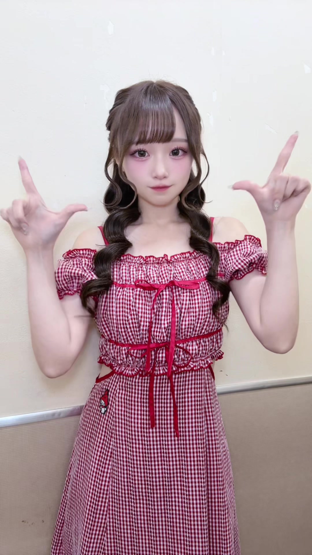@にしのありさ
