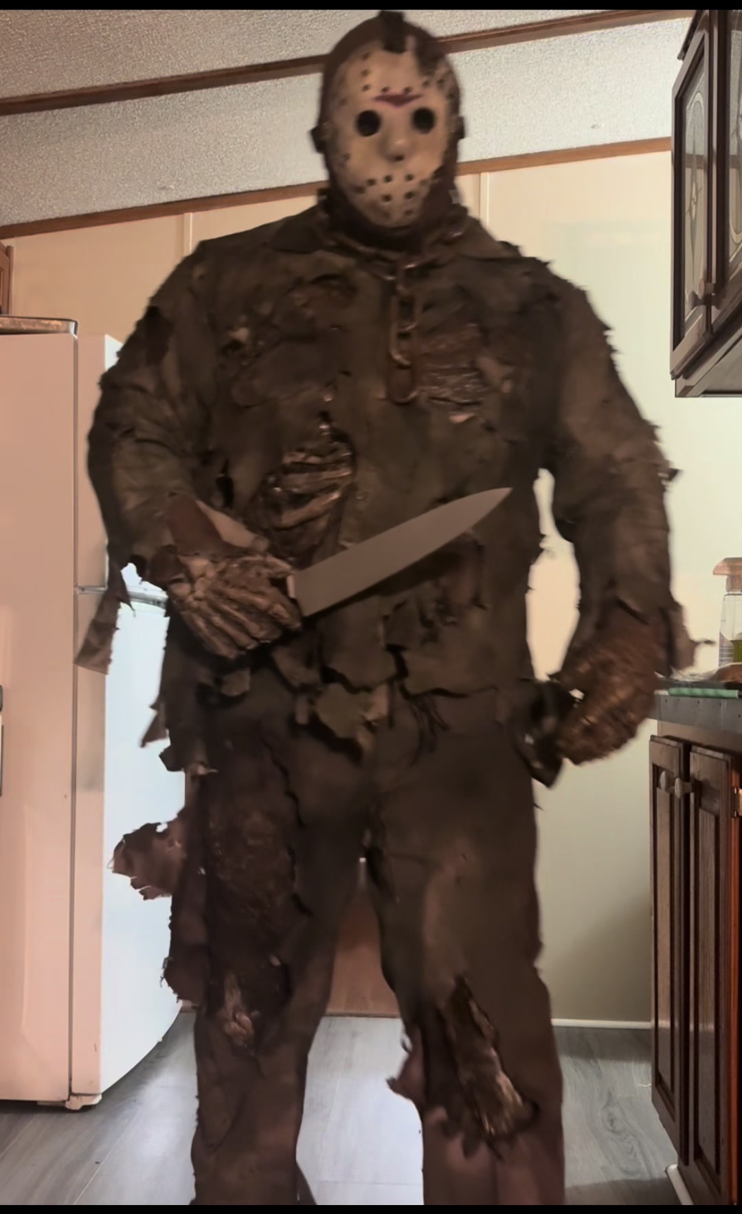 @huskinshorror