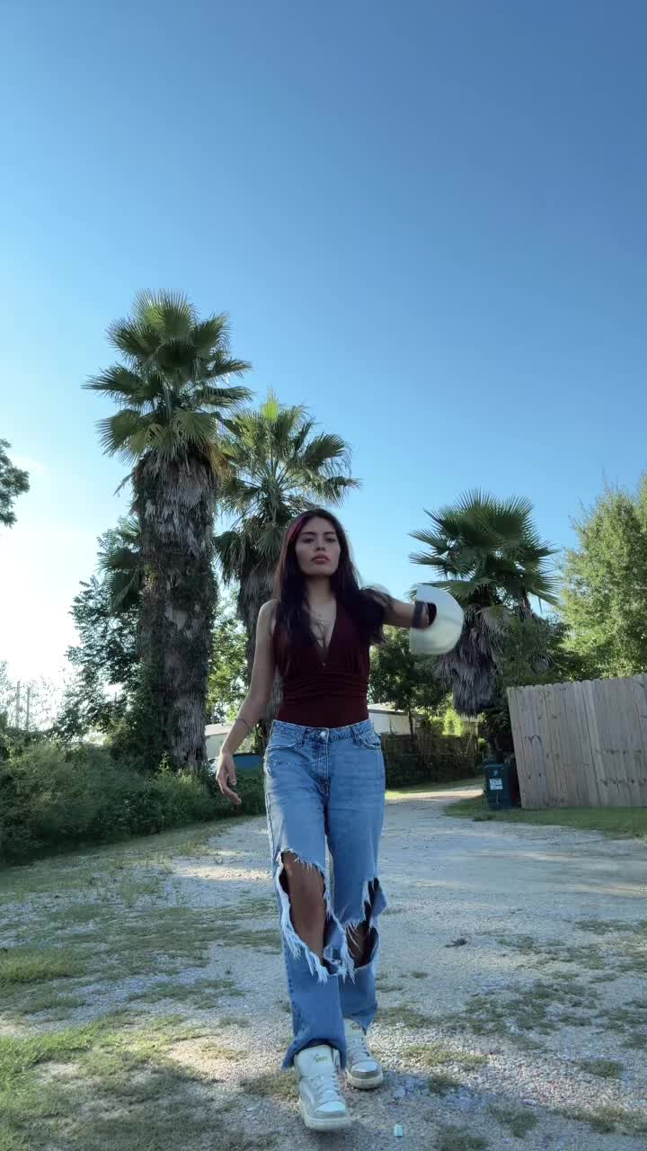 @Magaly_robless🦋