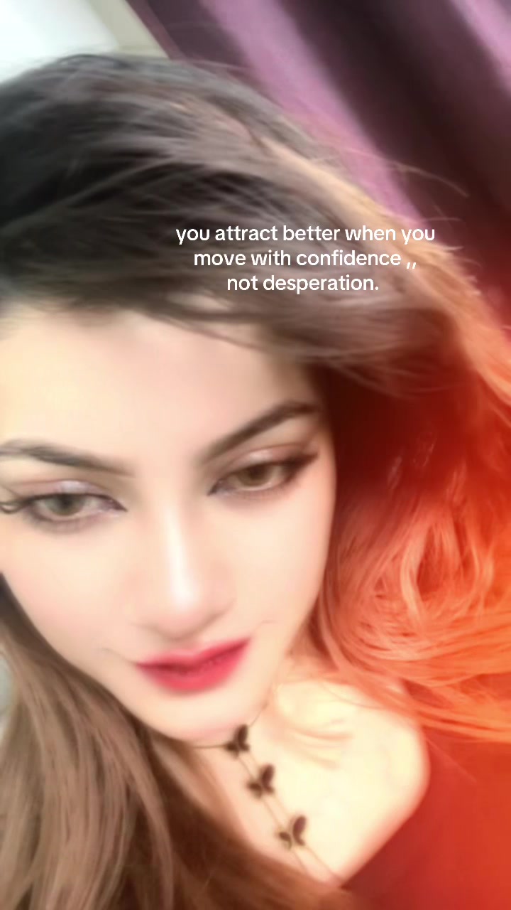 @👸Simran🧏♀️