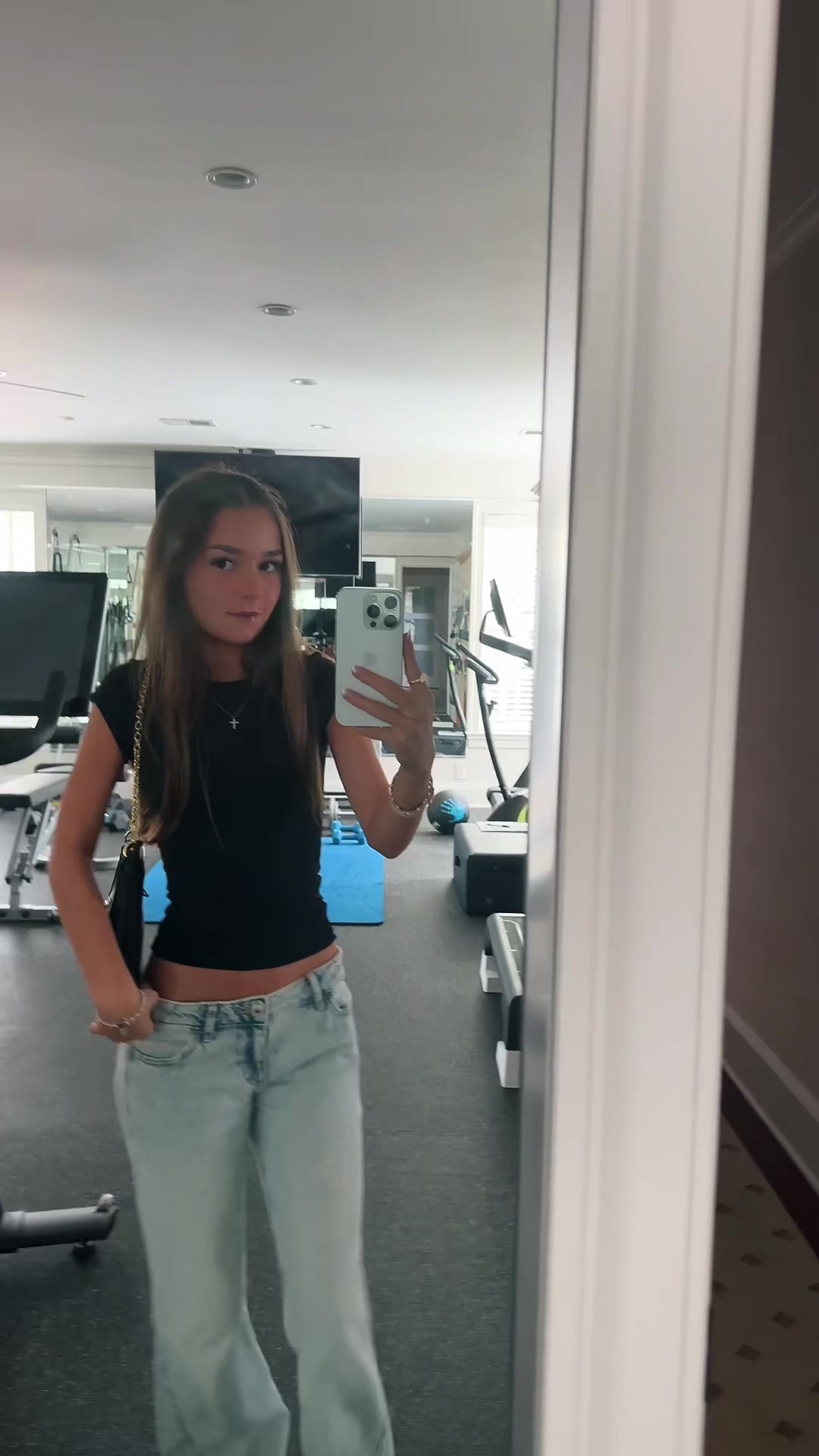 @mollyy