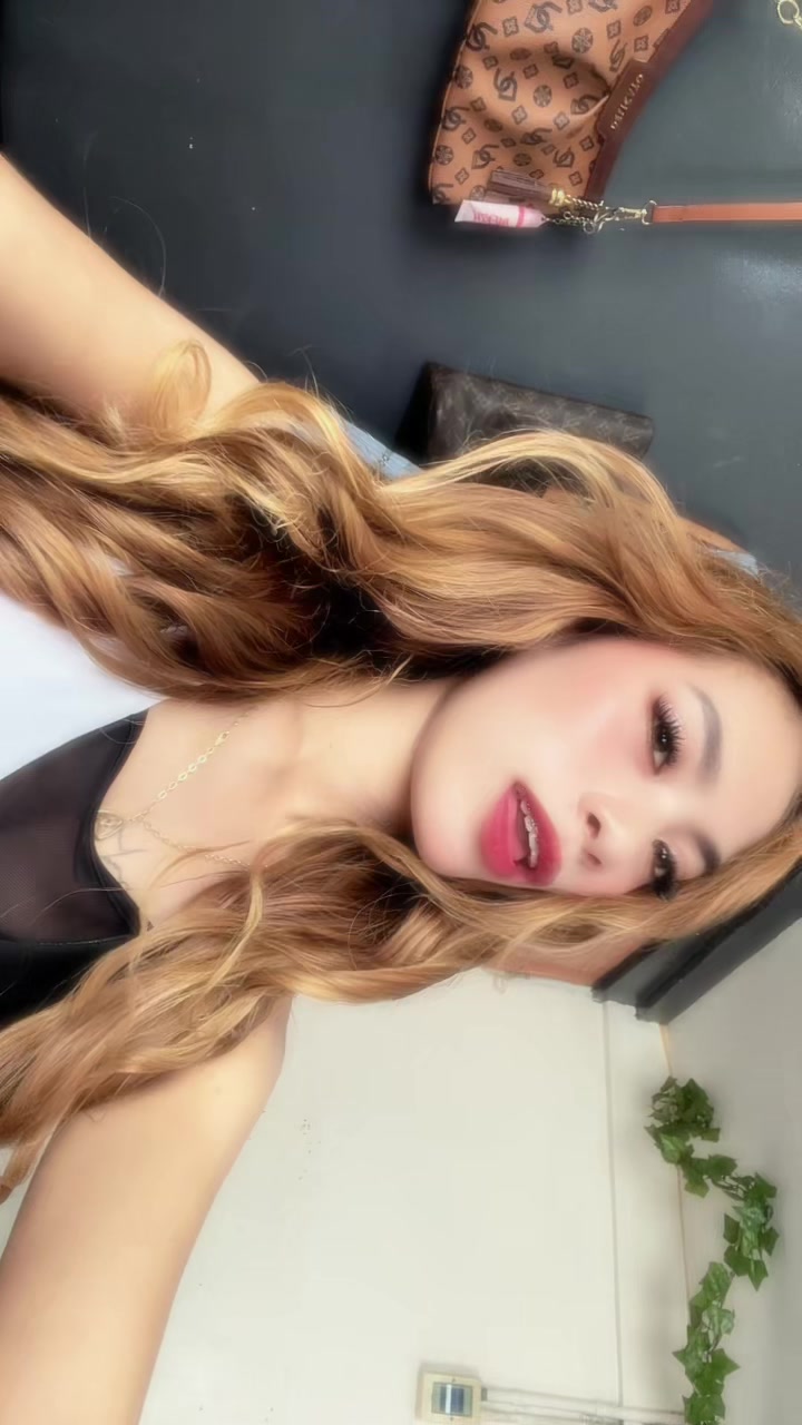 @💋