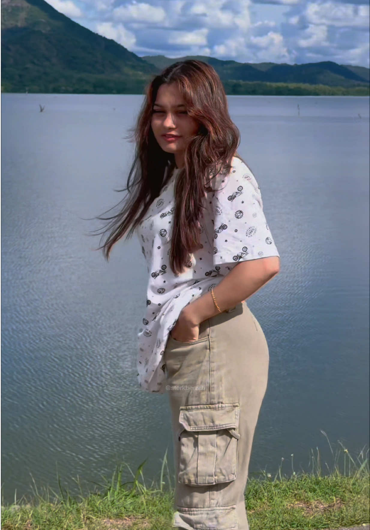 @Shellyna