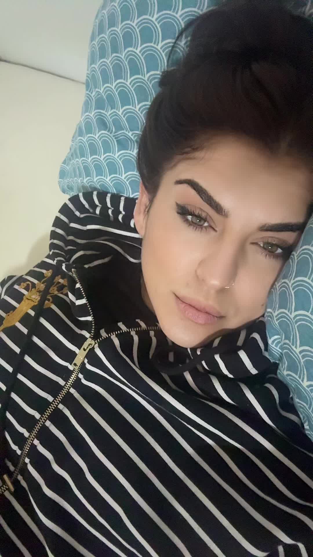 @E_Lisa