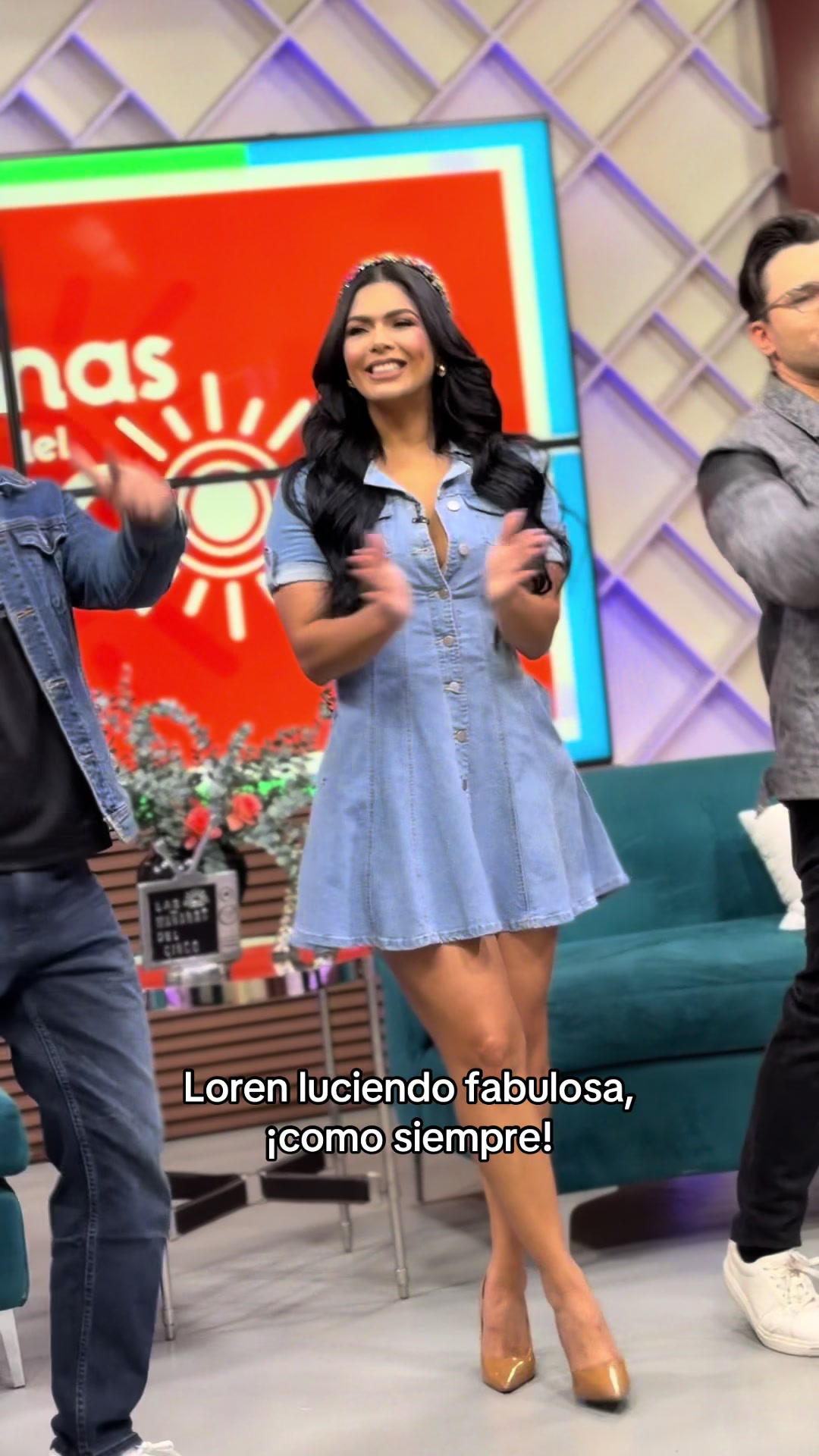 @Las Ma&ntilde;anas Del 5