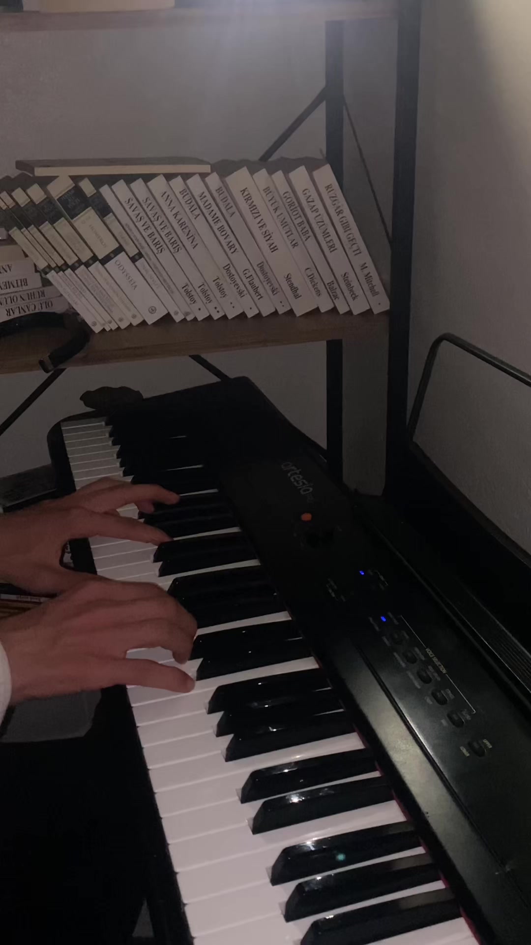 @PianoKurdii