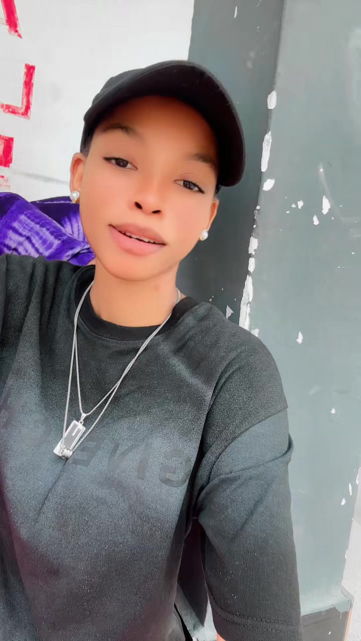 @official_chichi