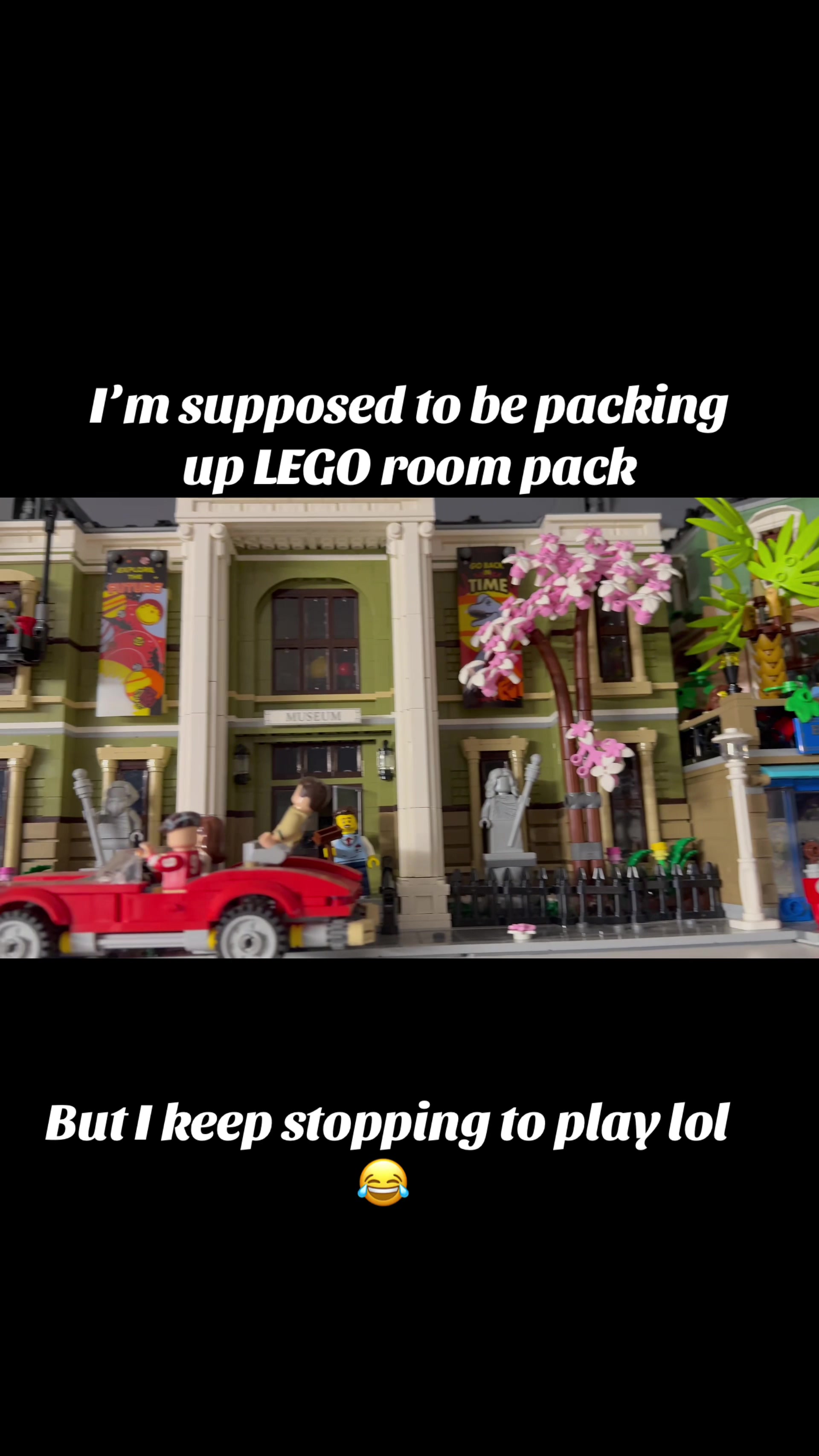 @LegoMasterMel