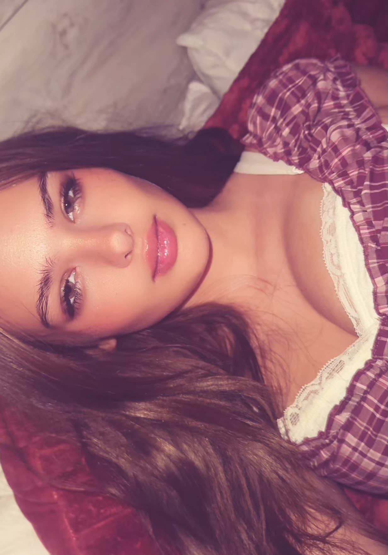 @@/juliannasabonis on Twitch