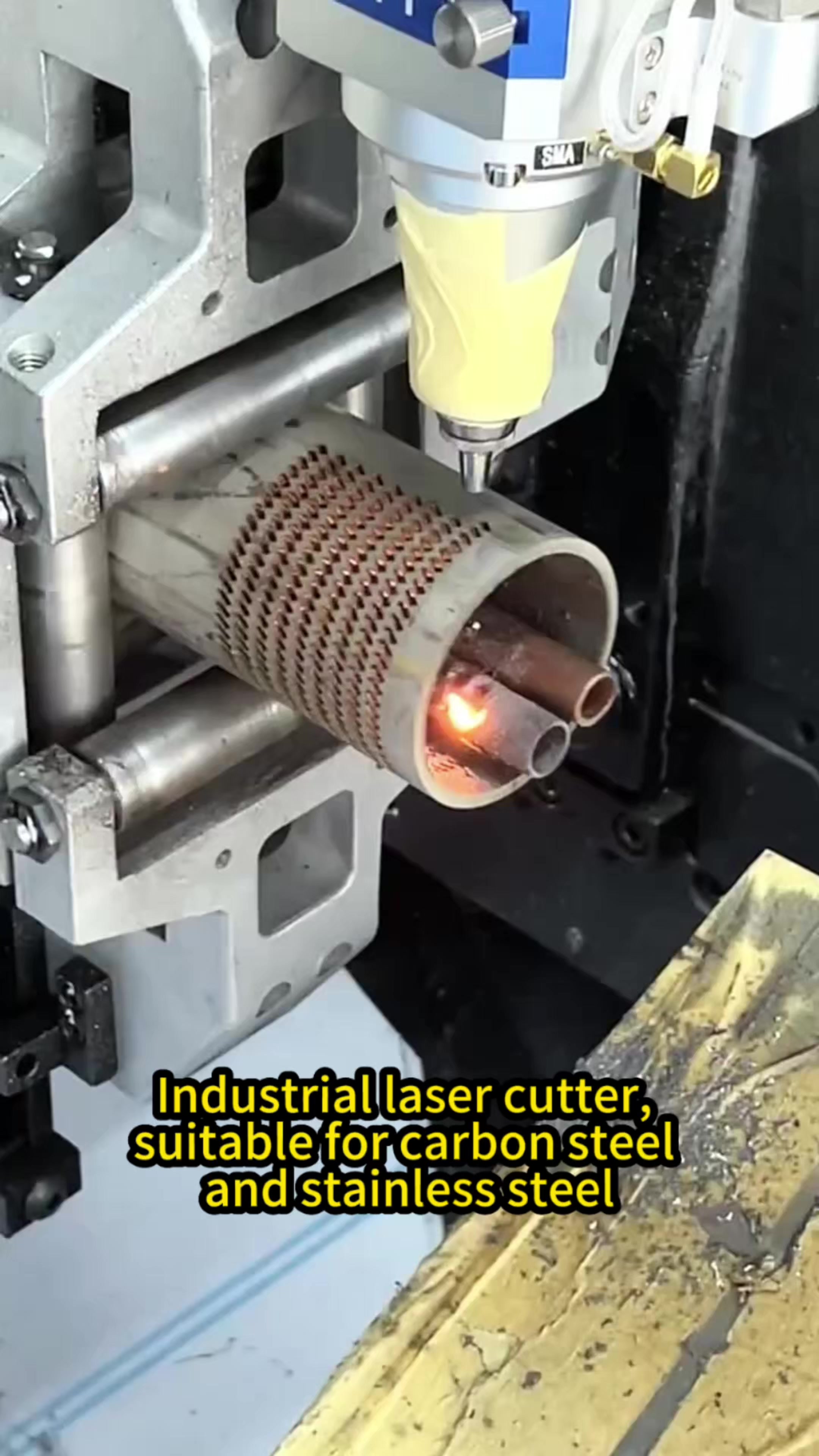 @Laser cutting machine