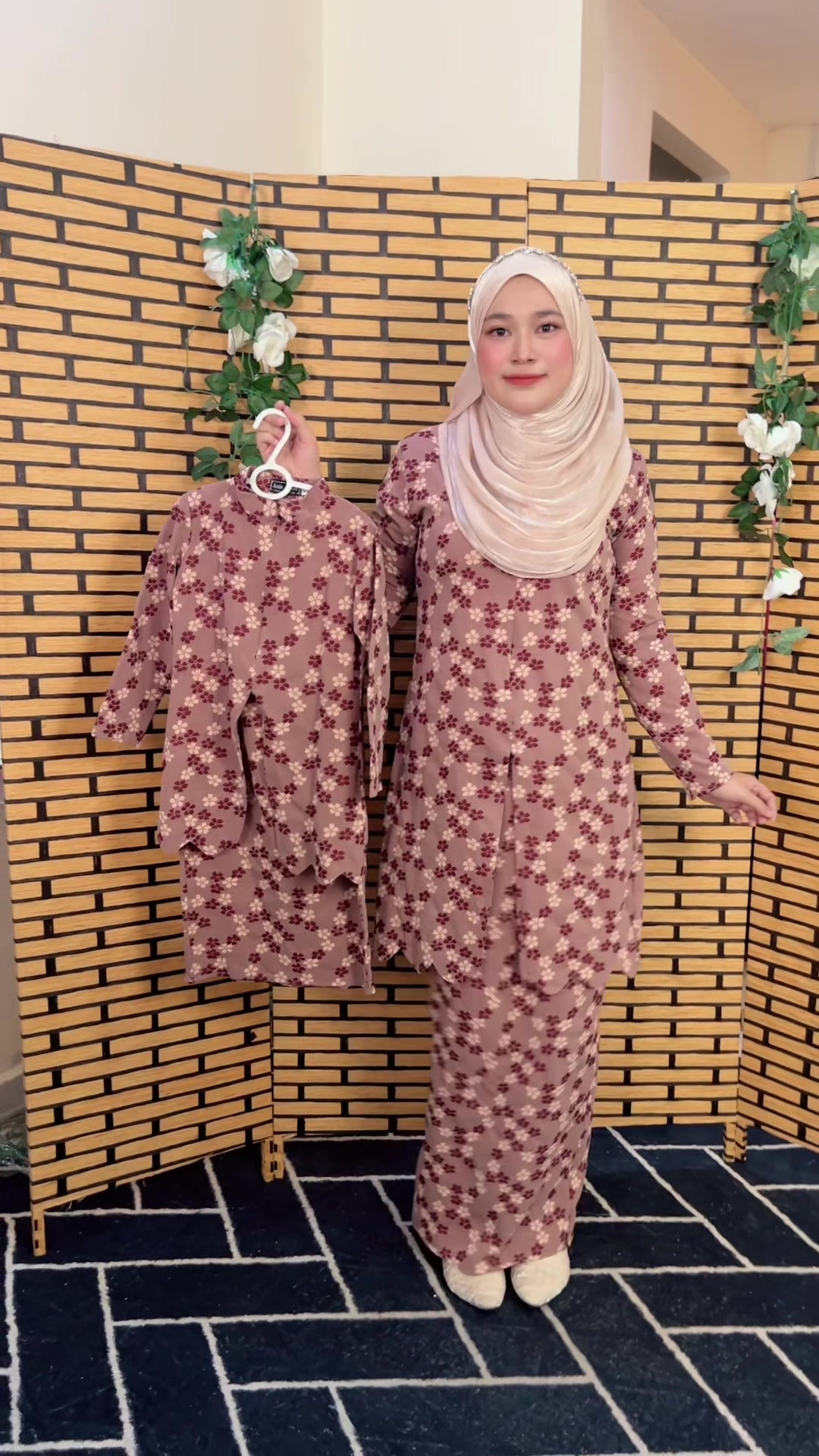 @aniscloset