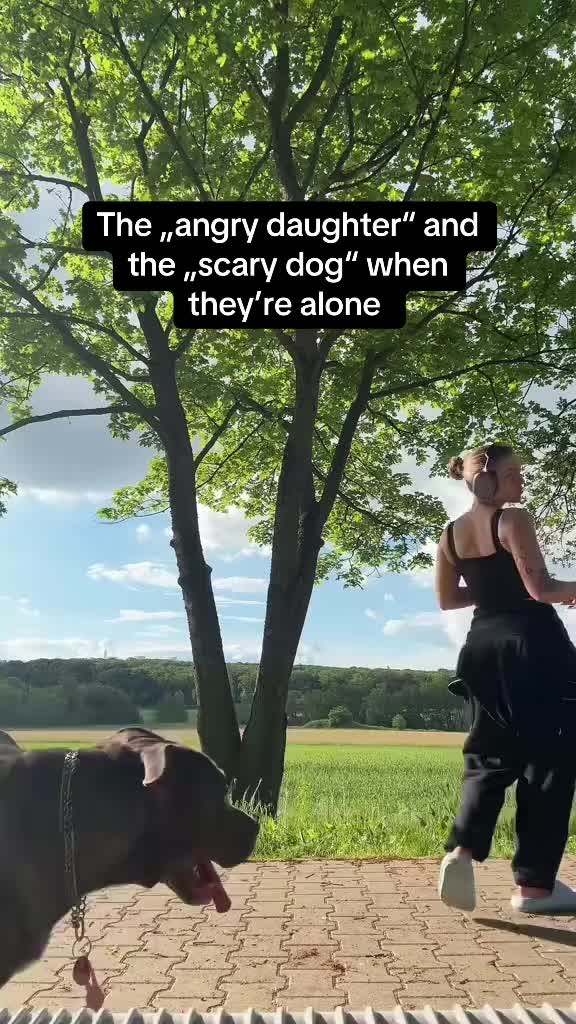 @QUEENV