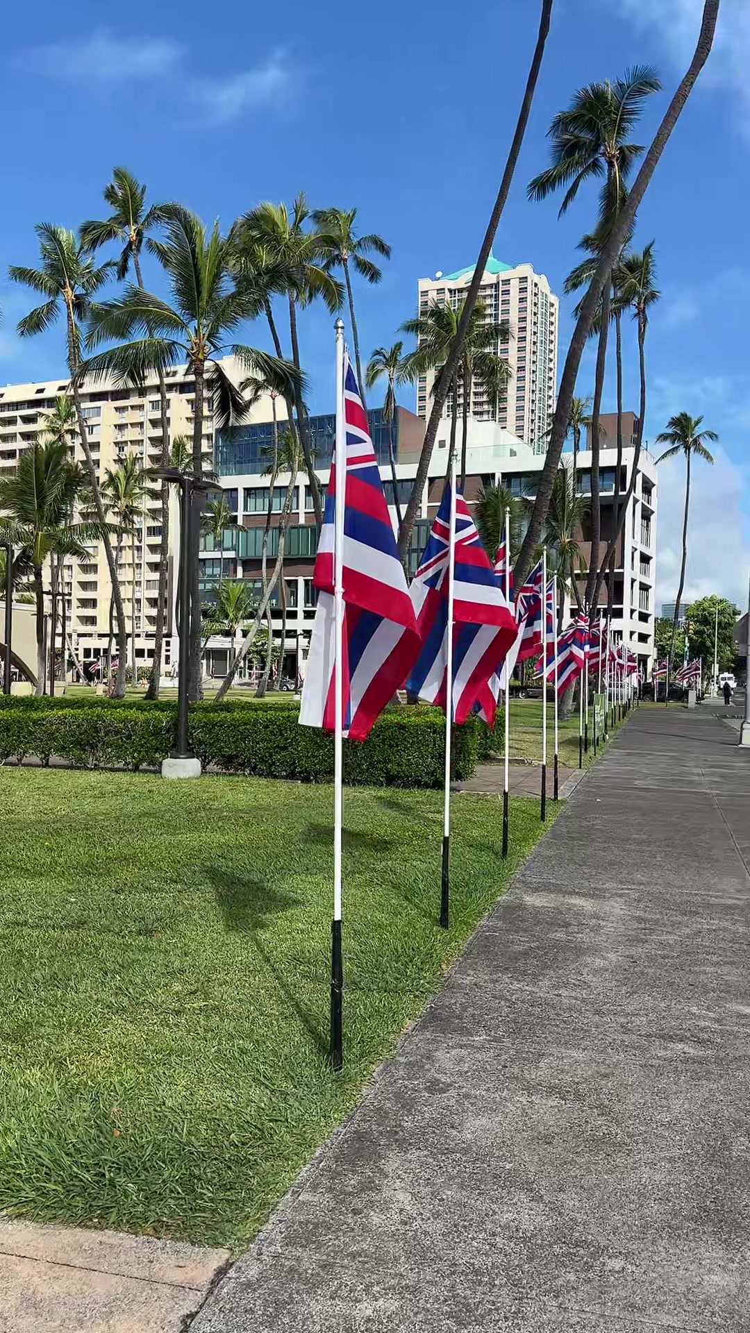 @Hawai’i loa kūlike kākou
