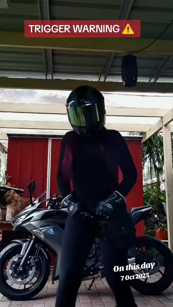 @Aussie_lady_rider 🏍 ♓️