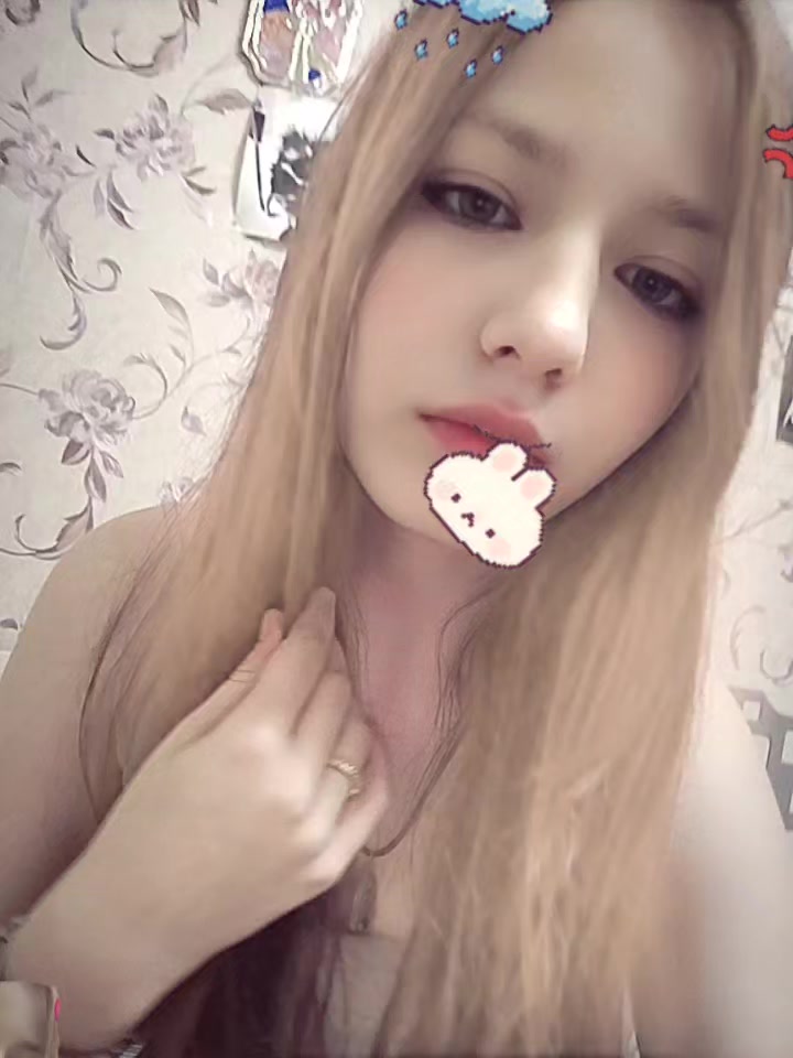 @адидасовая