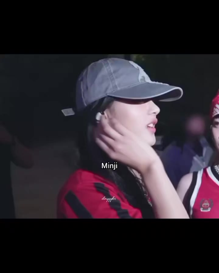 @dinqqqkr