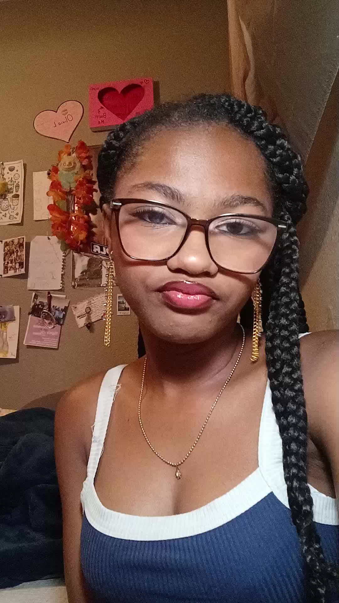 @Liv